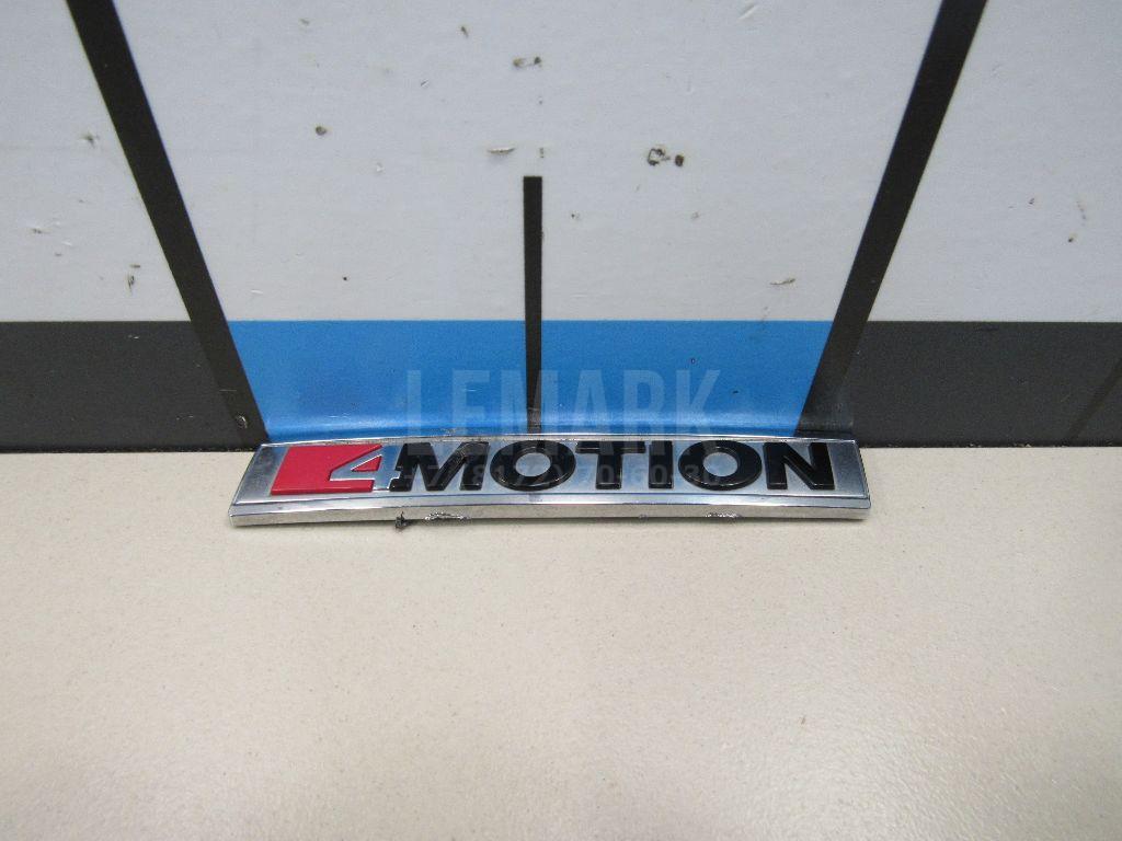 Эмблема на крышку багажника 5NA853675DMGM VAG