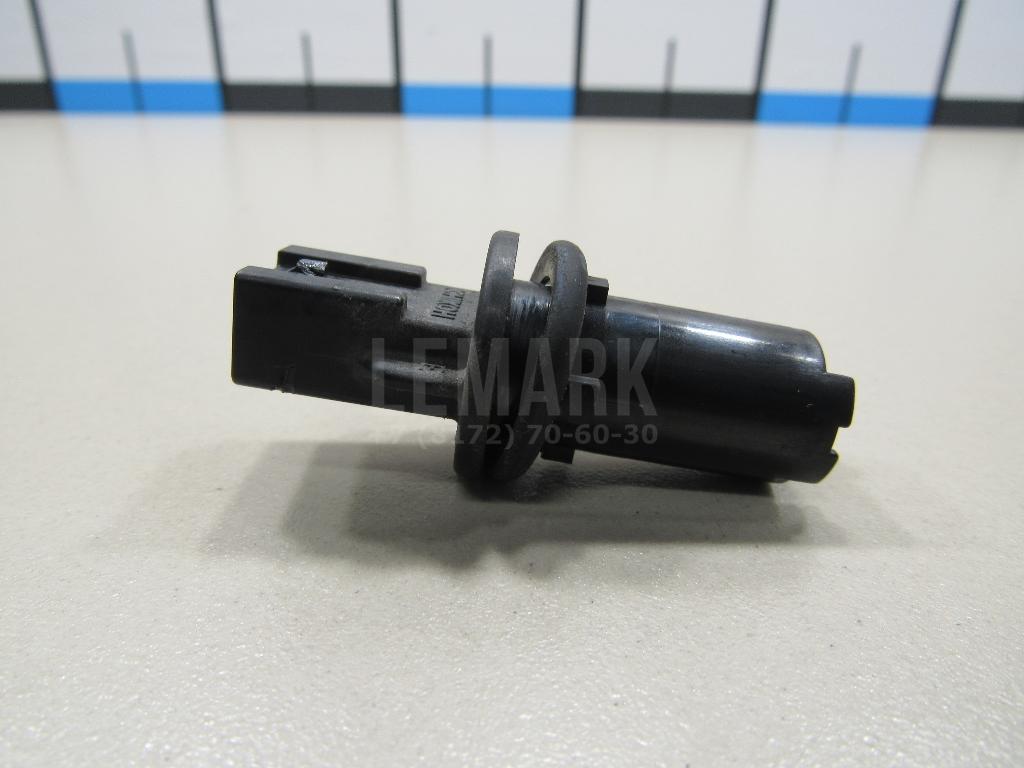 Патрон лампы 26240AG000 Nissan