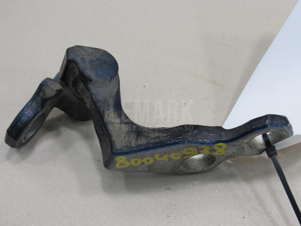 Петля двери задней правой нижняя 5012217 Ford