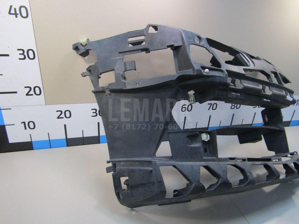 Кронштейн переднего бампера правый для  Audi A4 [B8] 2007-2015