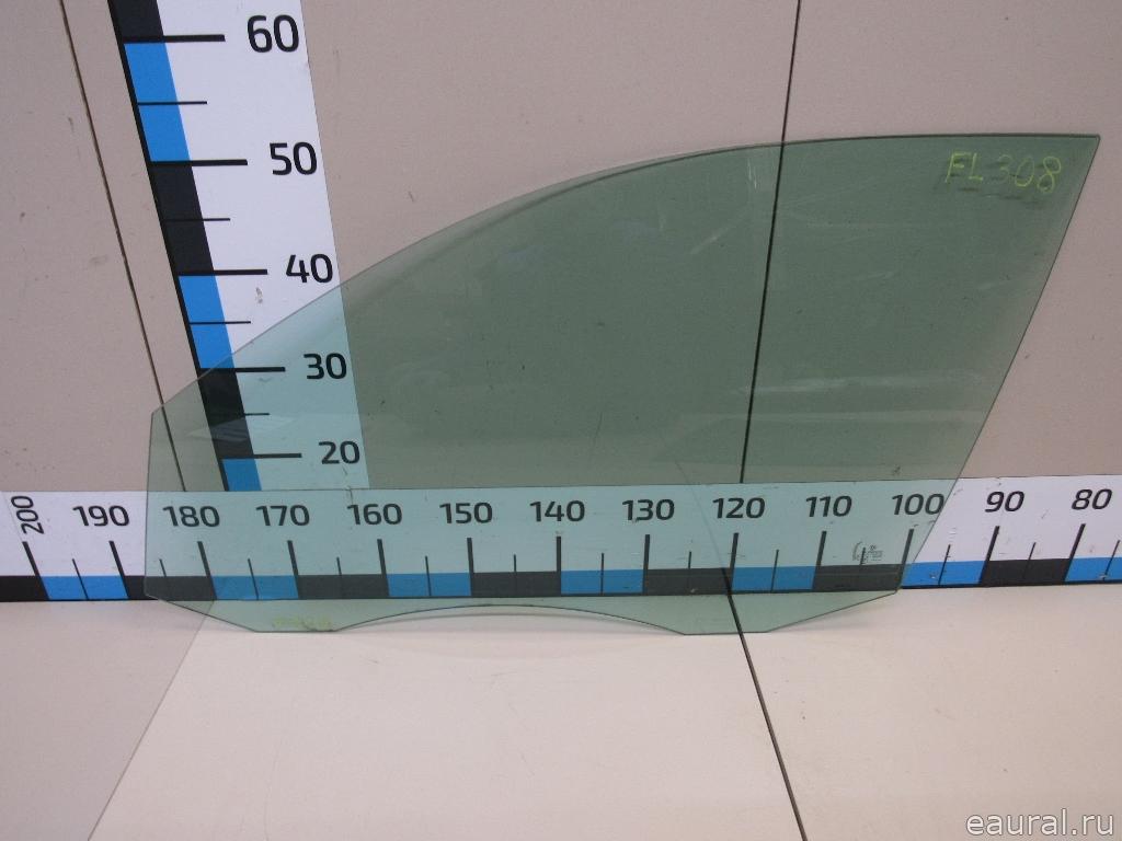 Стекло двери передней левой