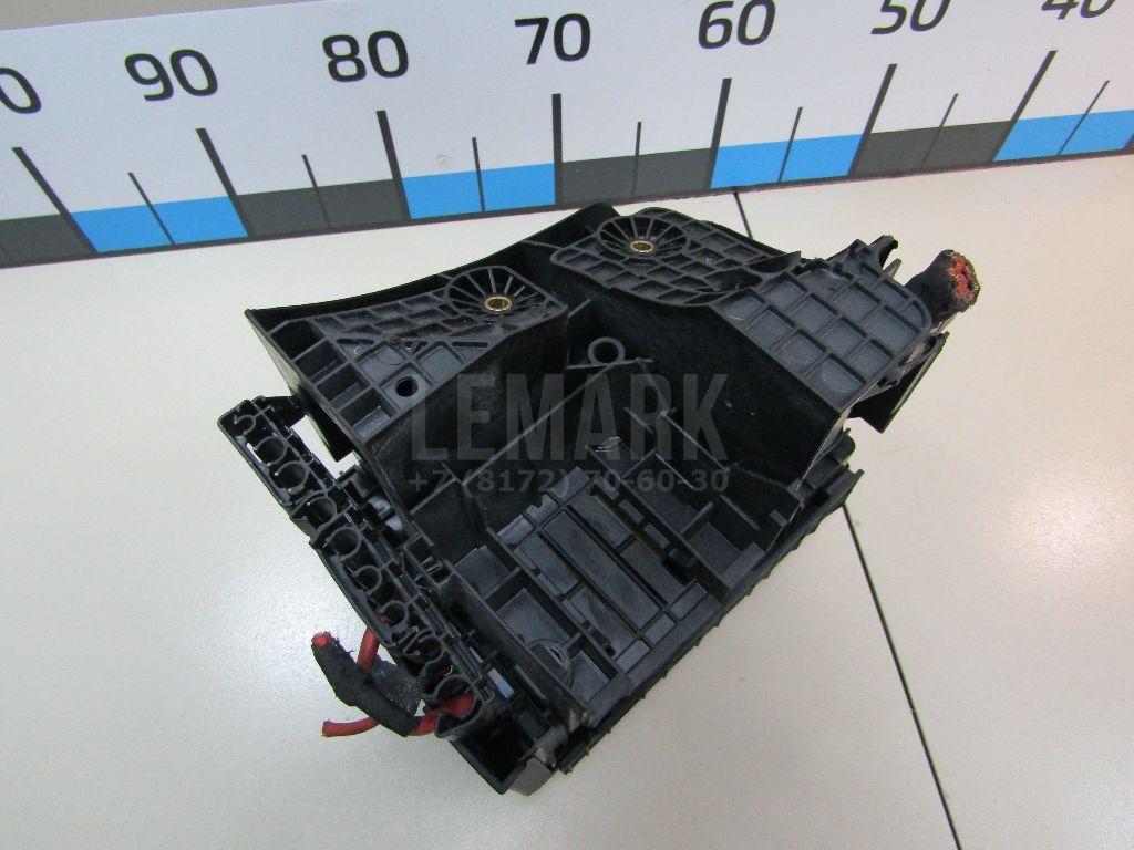 Блок предохранителей для  Audi 80/90 [B3] 1986-1991