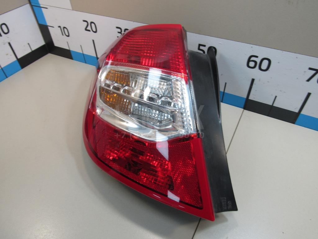 Фонарь задний наружный левый для  Fiat Scudo II 2007-2016