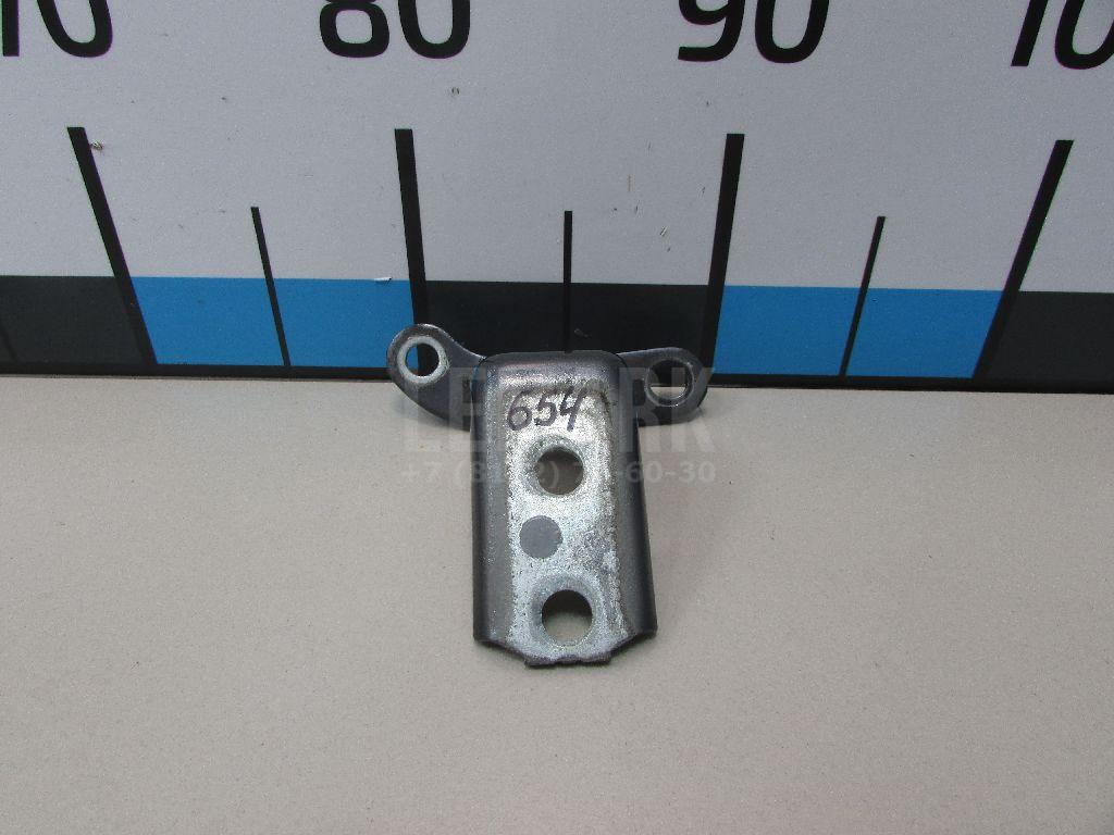 Петля двери задней левой нижняя 687800H010 Toyota