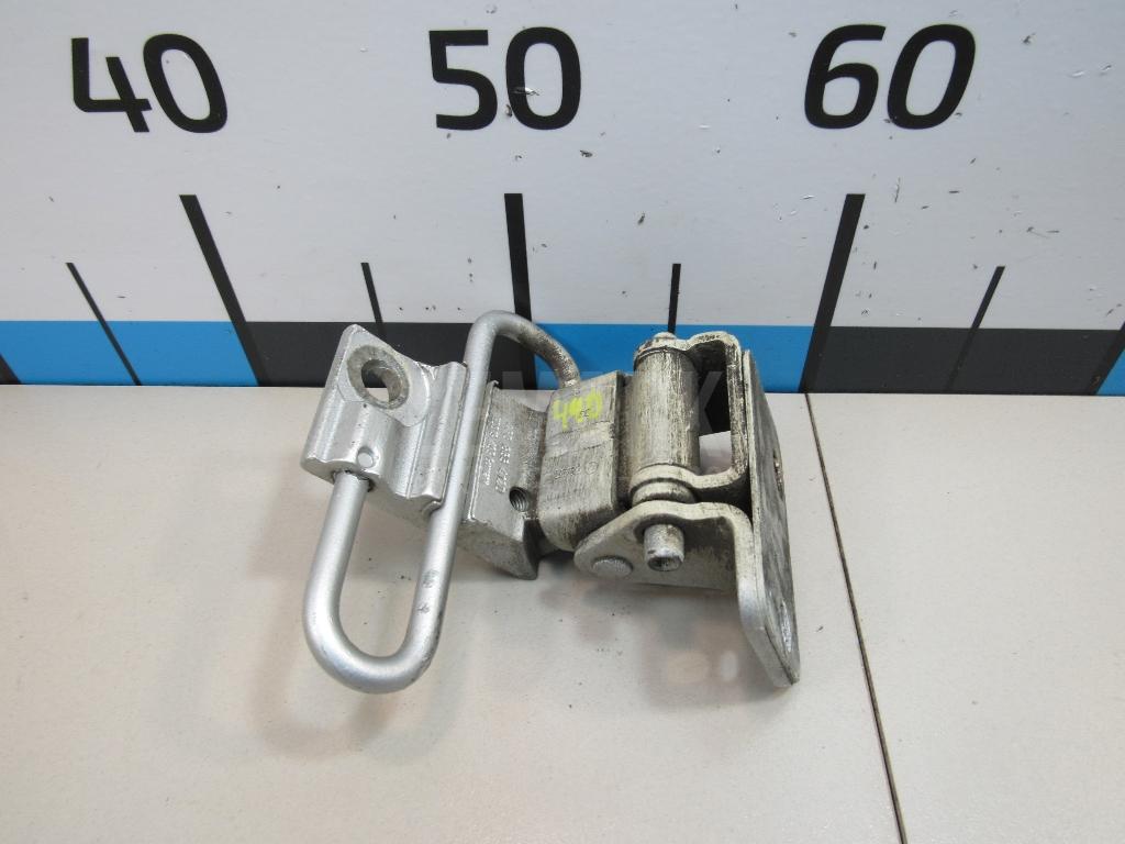 Петля двери задней правой нижняя 4B0833412A VAG