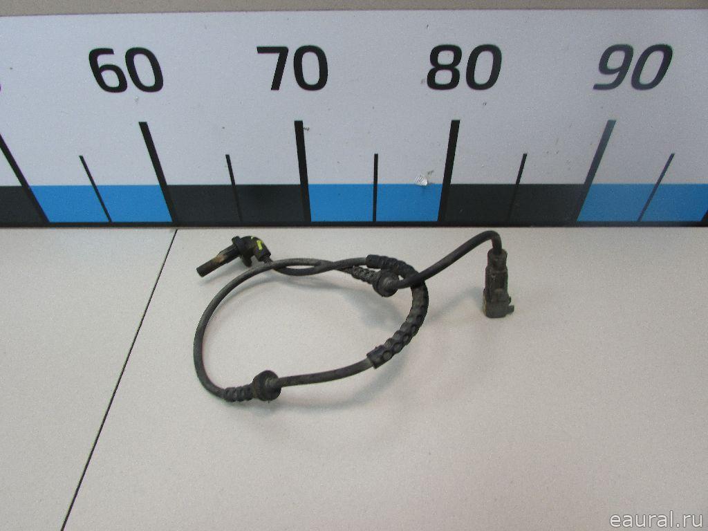 Датчик ABS передний