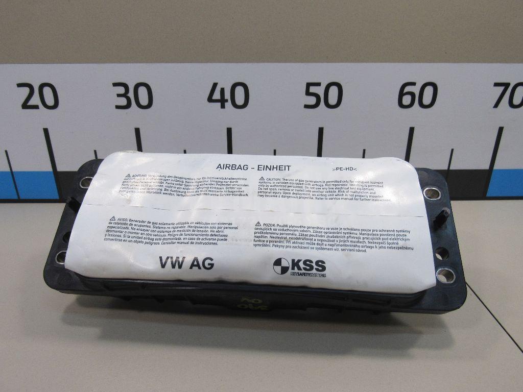 Подушка безопасности пассажирская (в торпедо) 8V0880204D VAG