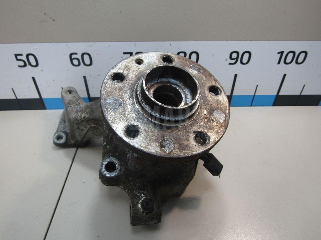Кулак поворотный задний правый 3C0505436G VAG
