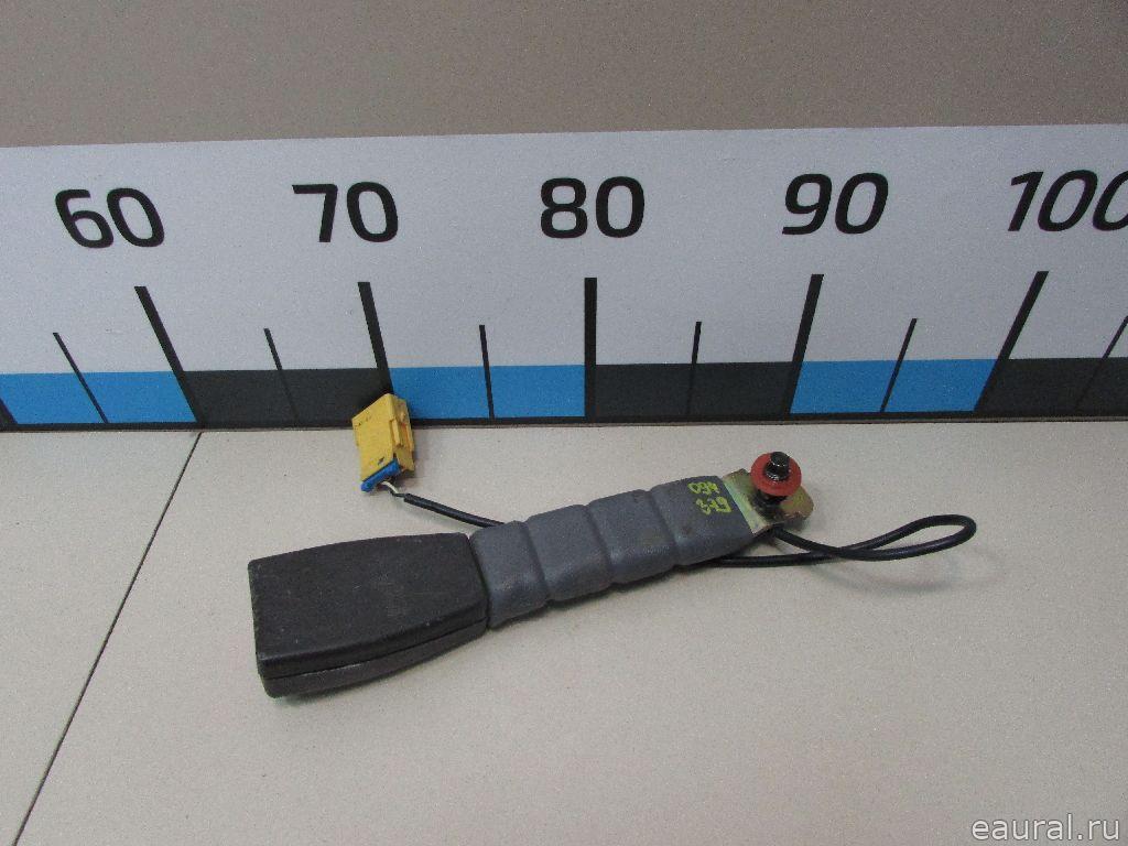 Ответная часть ремня безопасности