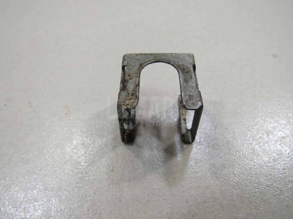 Кронштейн форсунки 1053951 Ford