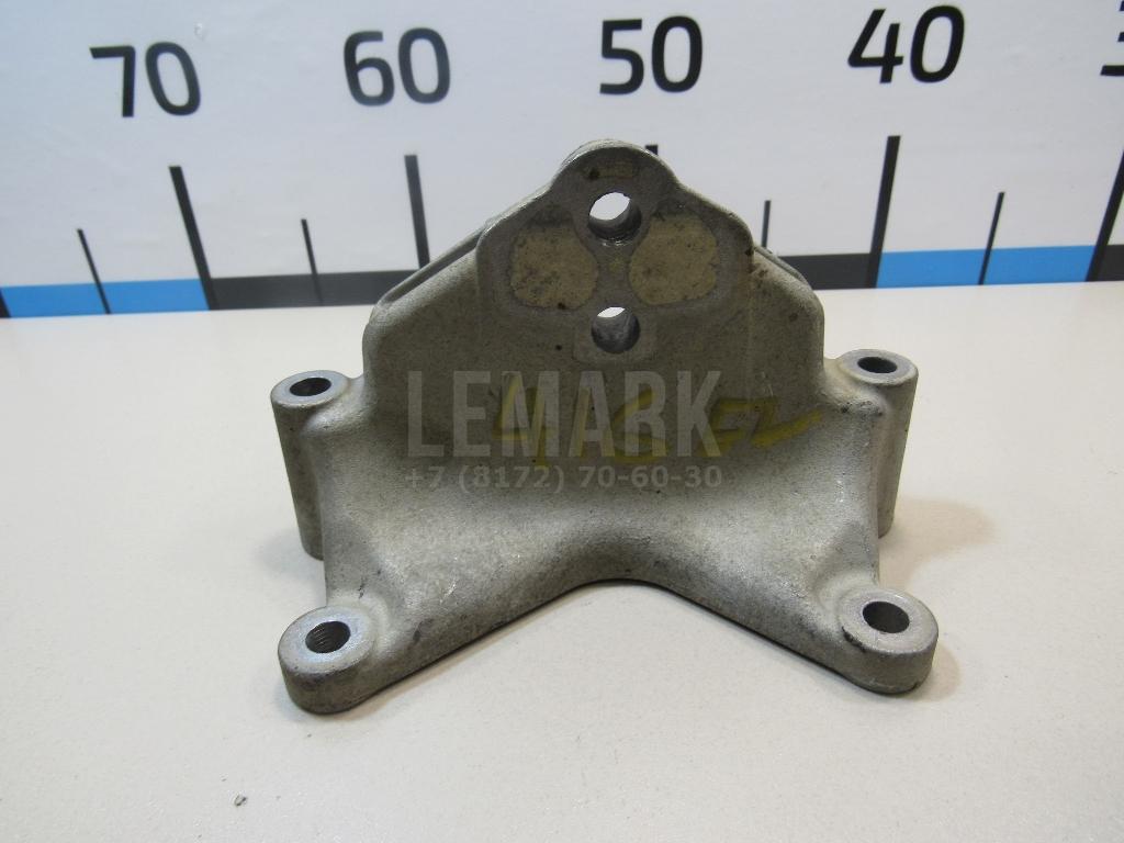 Кронштейн КПП 7L6399649D VAG