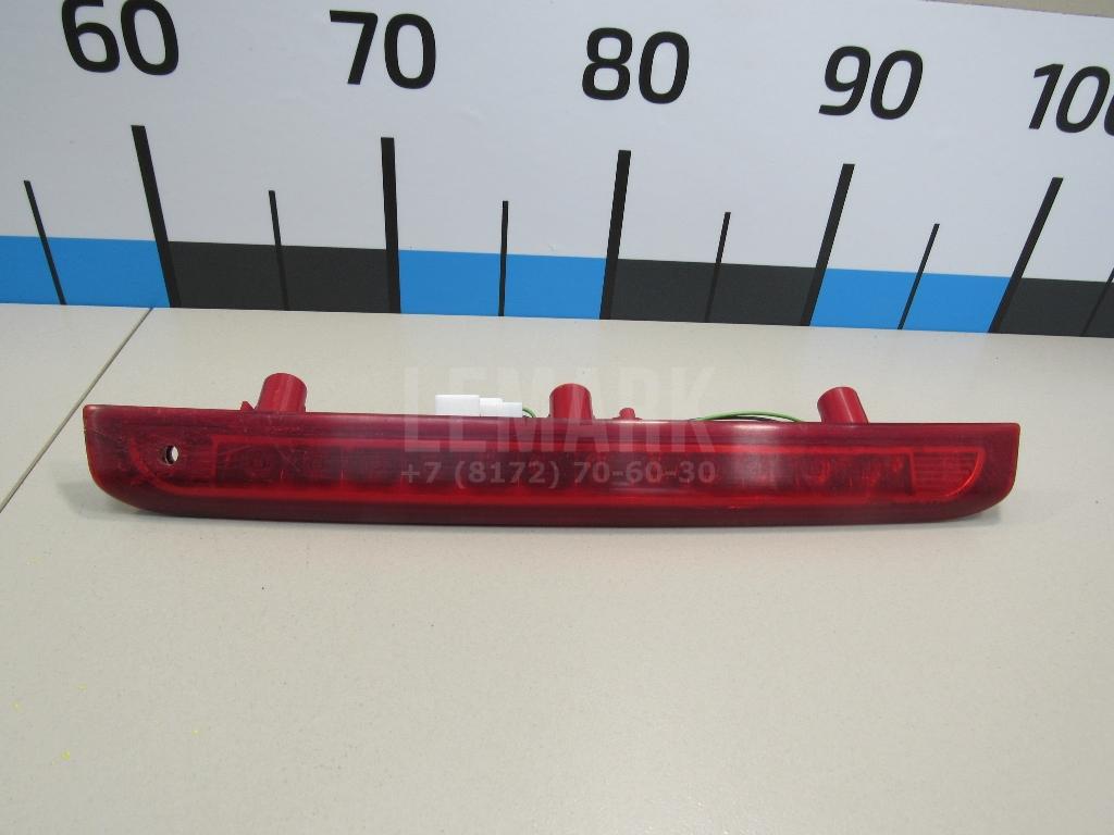 Фонарь задний (стоп сигнал) 927011H010 Hyundai-Kia