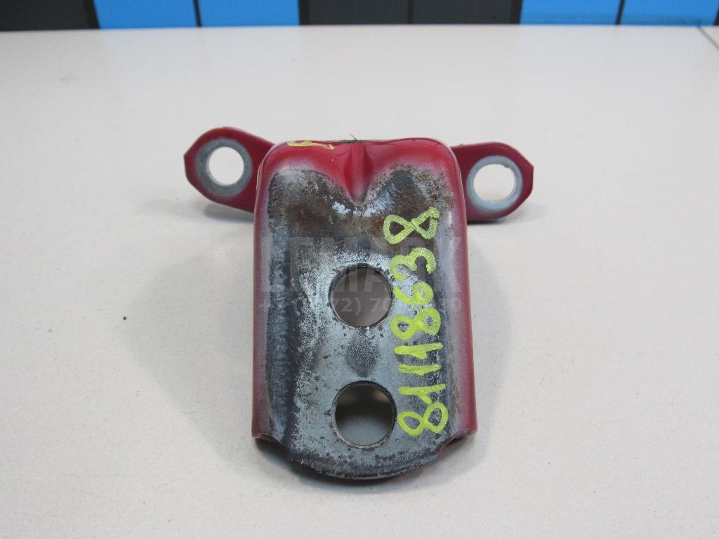 Петля двери 824214P00A Nissan
