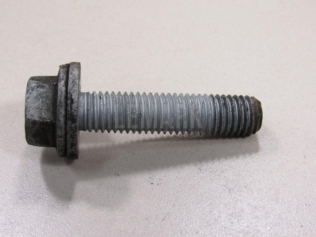Болт передней ступицы 11570675 GM