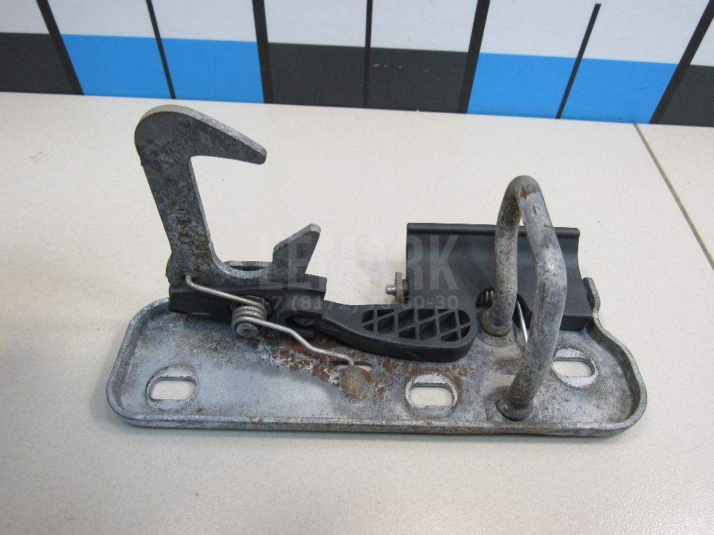 Крючок капота 1K0823480 VAG