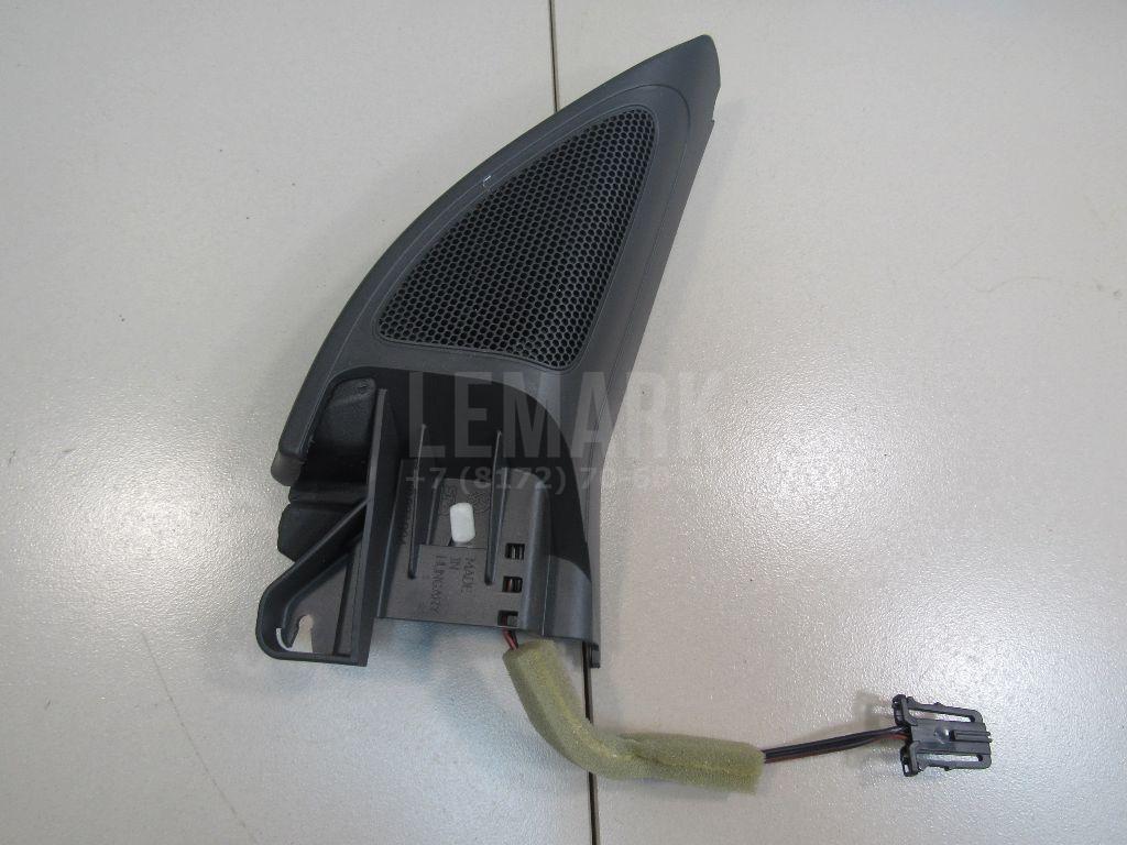 Крышка зеркала внутренняя правая 5K0837974K82V VAG