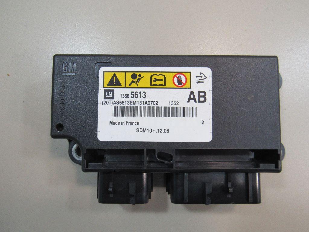 Блок управления AIR BAG 13585613 GM