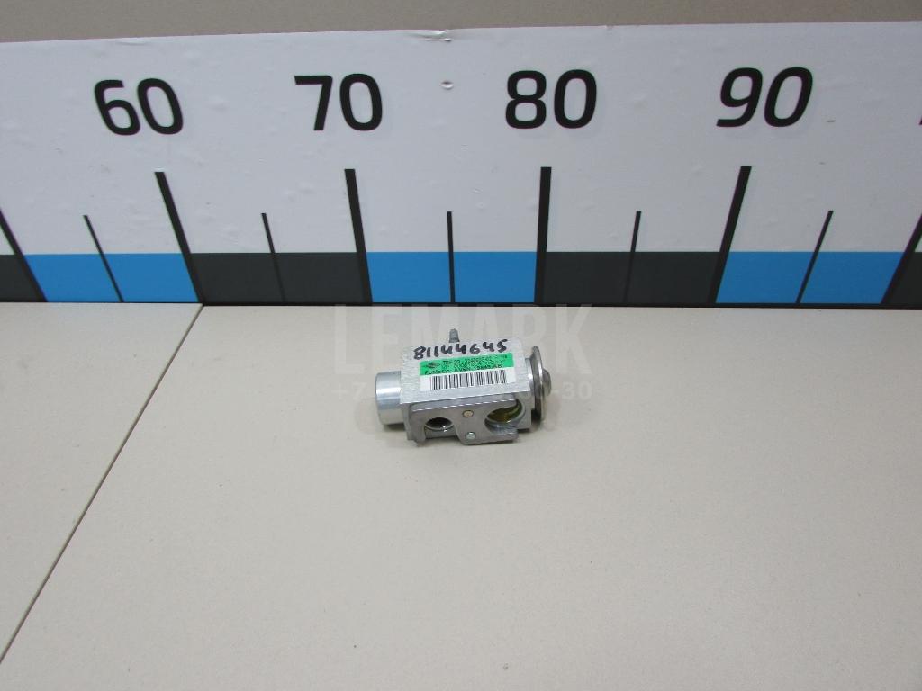 Клапан кондиционера 1720823 Ford