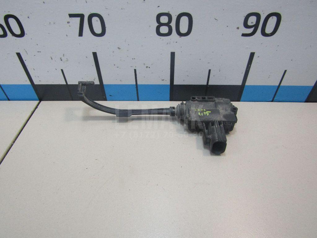 Активатор замка крышки бензобака LR104300 Land Rover