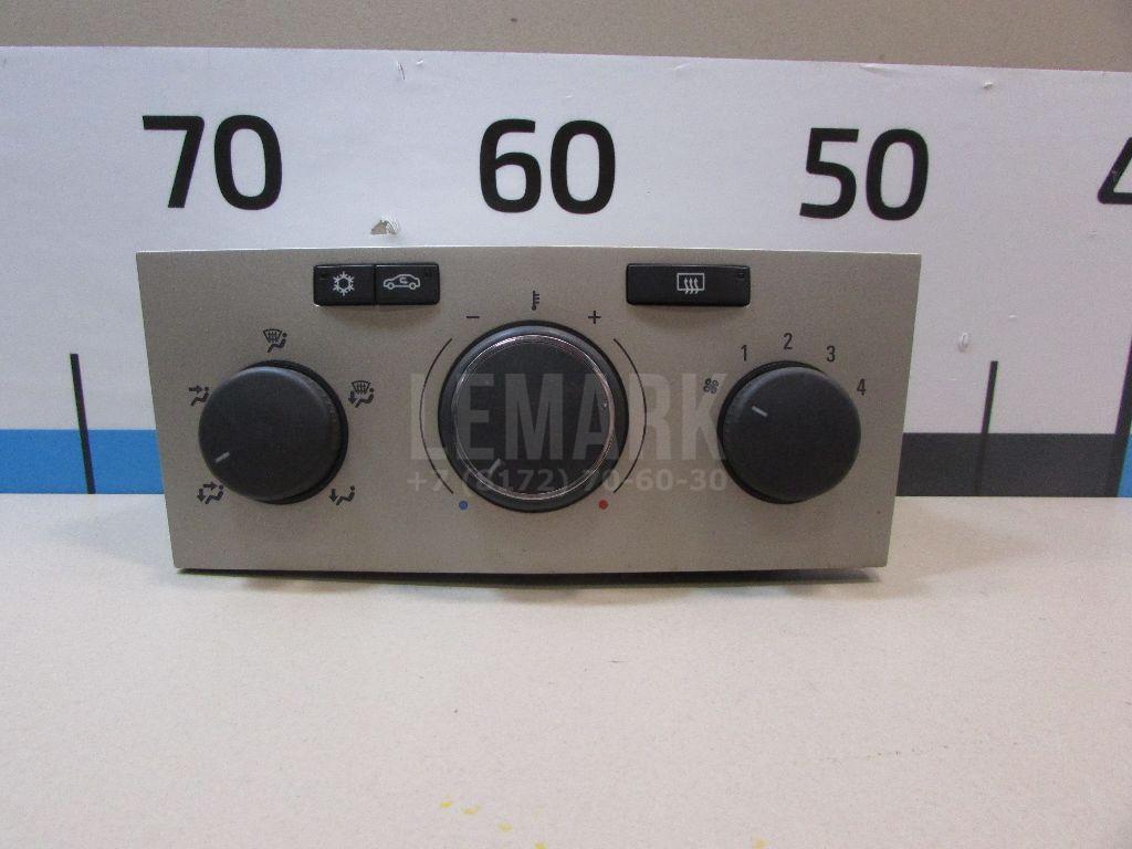 Блок управления отопителем 13247814 GM