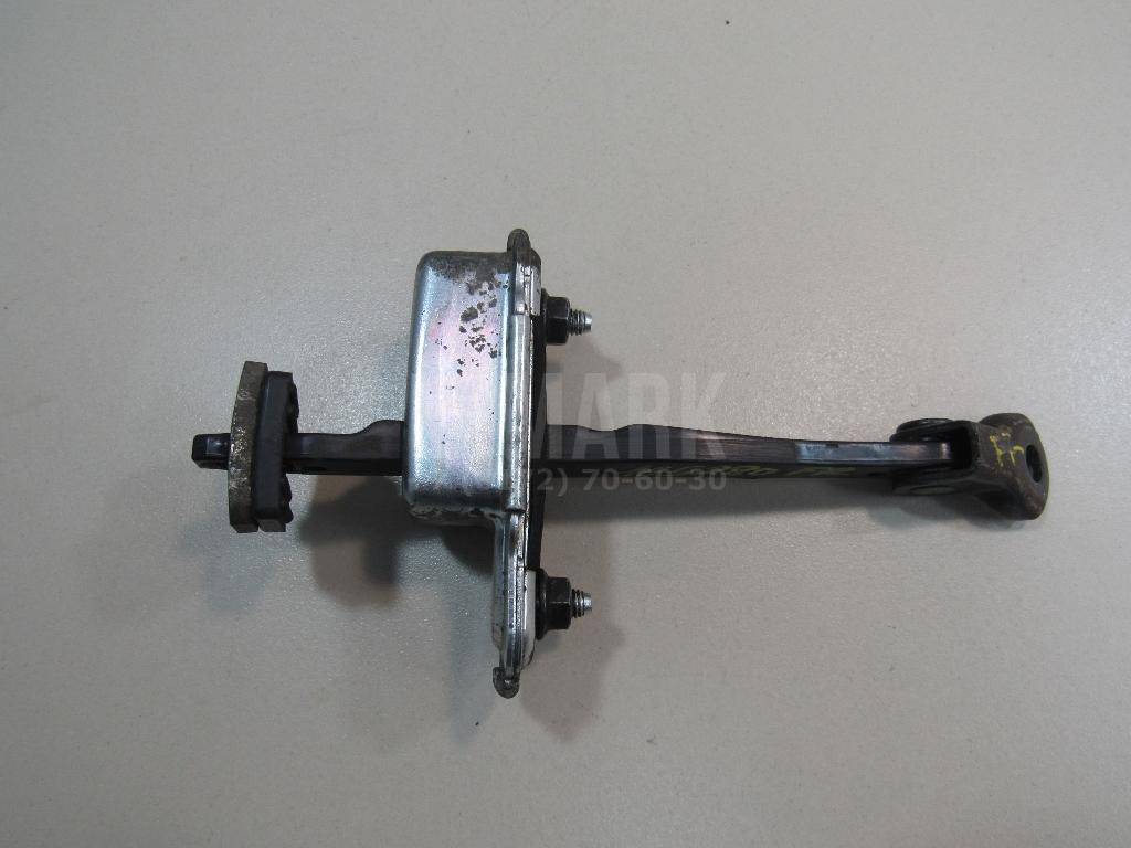 Ограничитель двери 793903U000 Hyundai-Kia