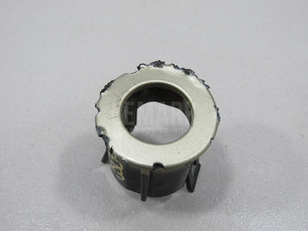 Кронштейн датчика парковки 1379258 Ford