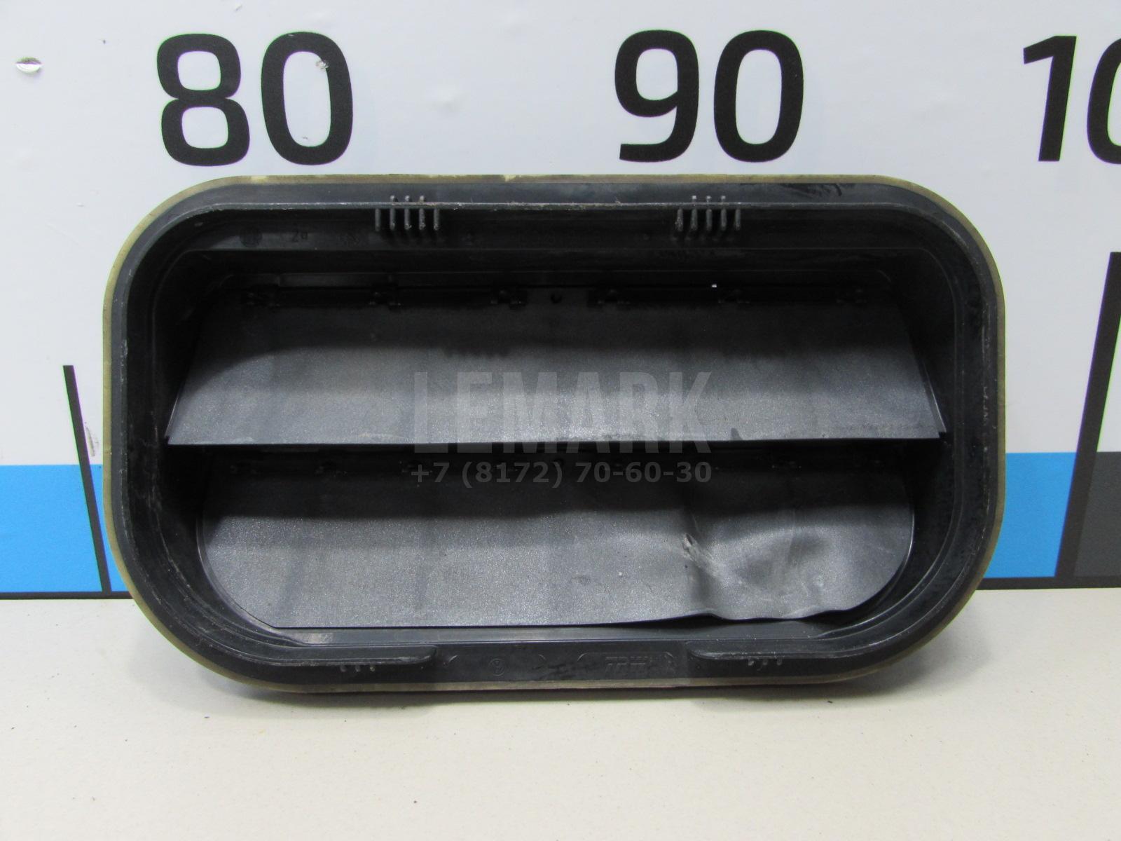 Решетка вентиляционная 7L0819181 VAG
