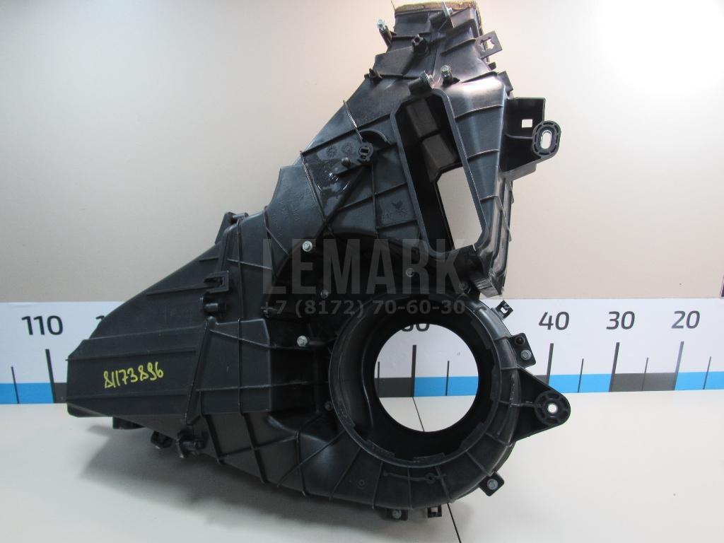 Корпус отопителя 7L0820024 VAG
