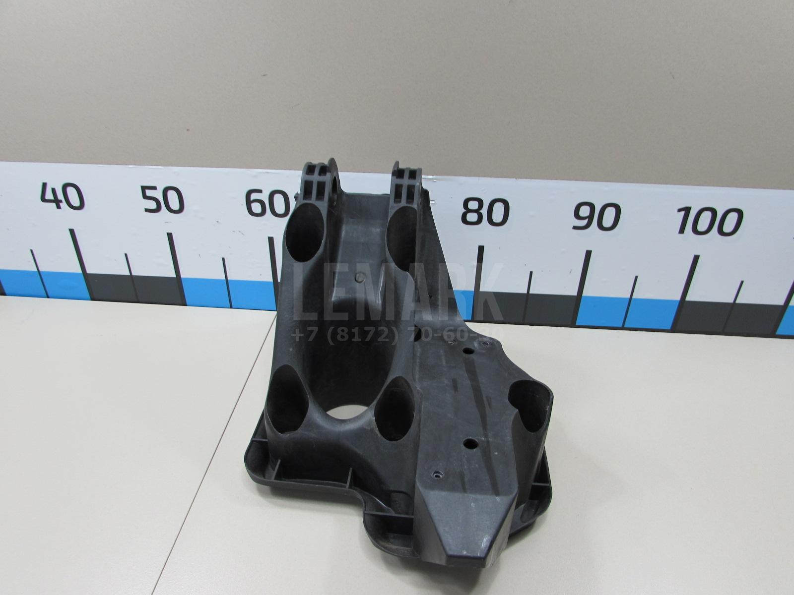 Кронштейн педали газа 6R1721115 VAG