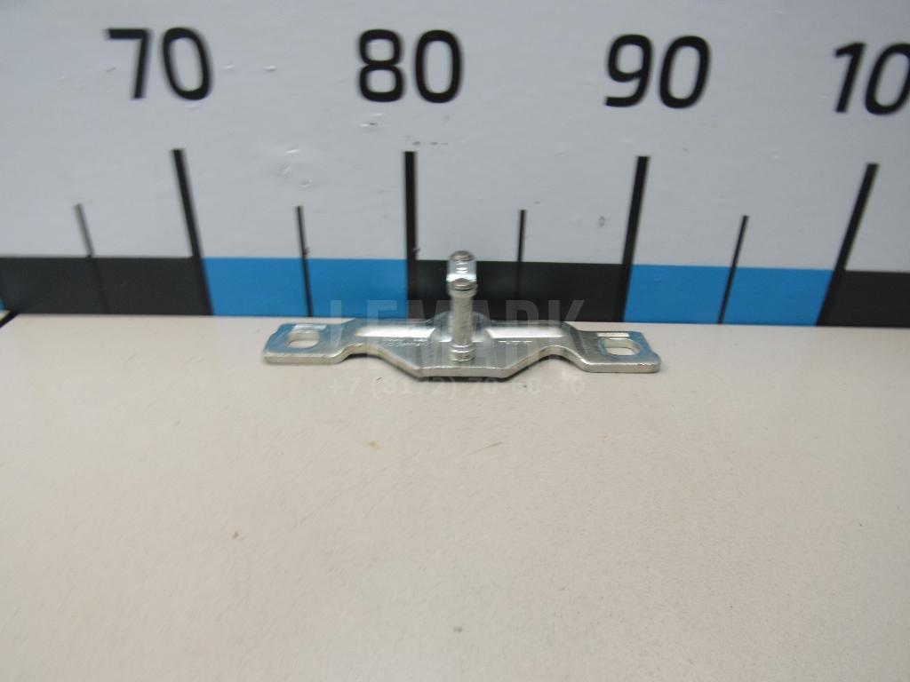 Ответная часть замка багажника 8P4827507 VAG