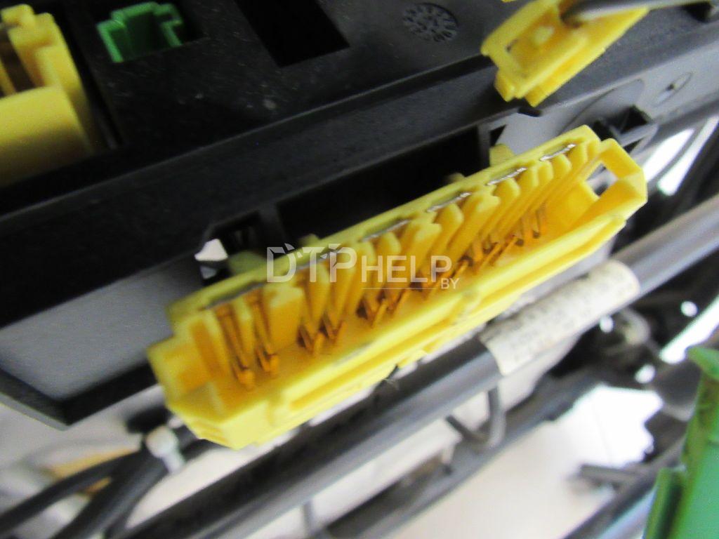 Фото Сиденье переднее правое для Mercedes W211 E-Klasse  2003