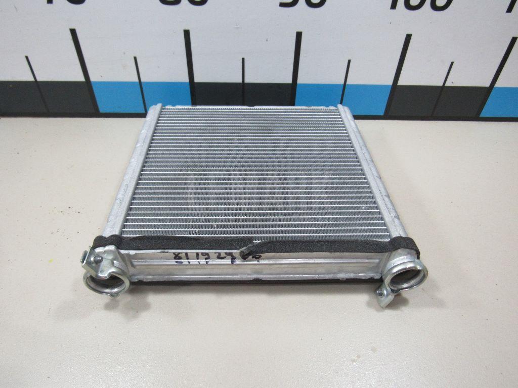 Радиатор отопителя 5WA819031 VAG
