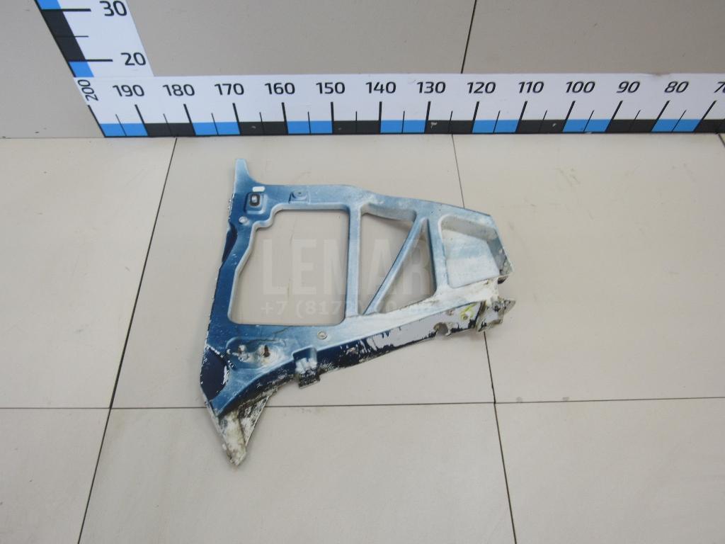 Кронштейн заднего бампера правый 1549585 Ford