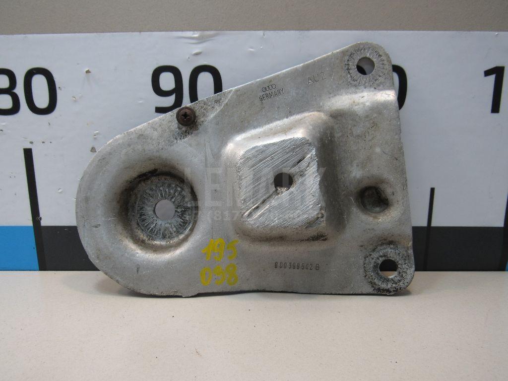 Кронштейн передней балки 8D0399542B VAG