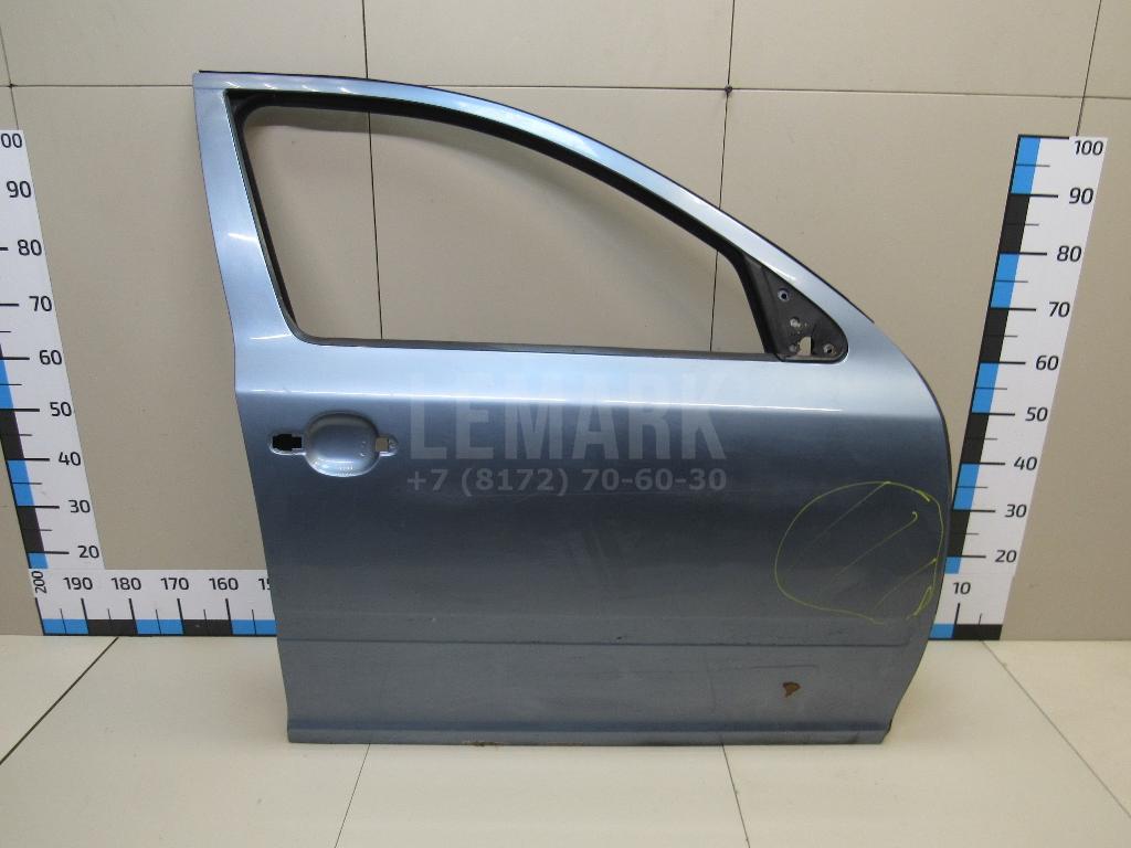 Дверь передняя правая 1Z0831056 VAG