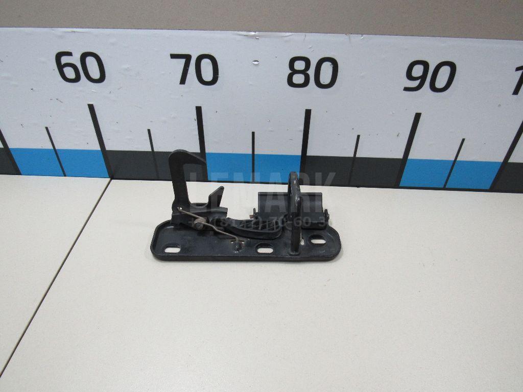 Крючок капота 1K0823480 VAG