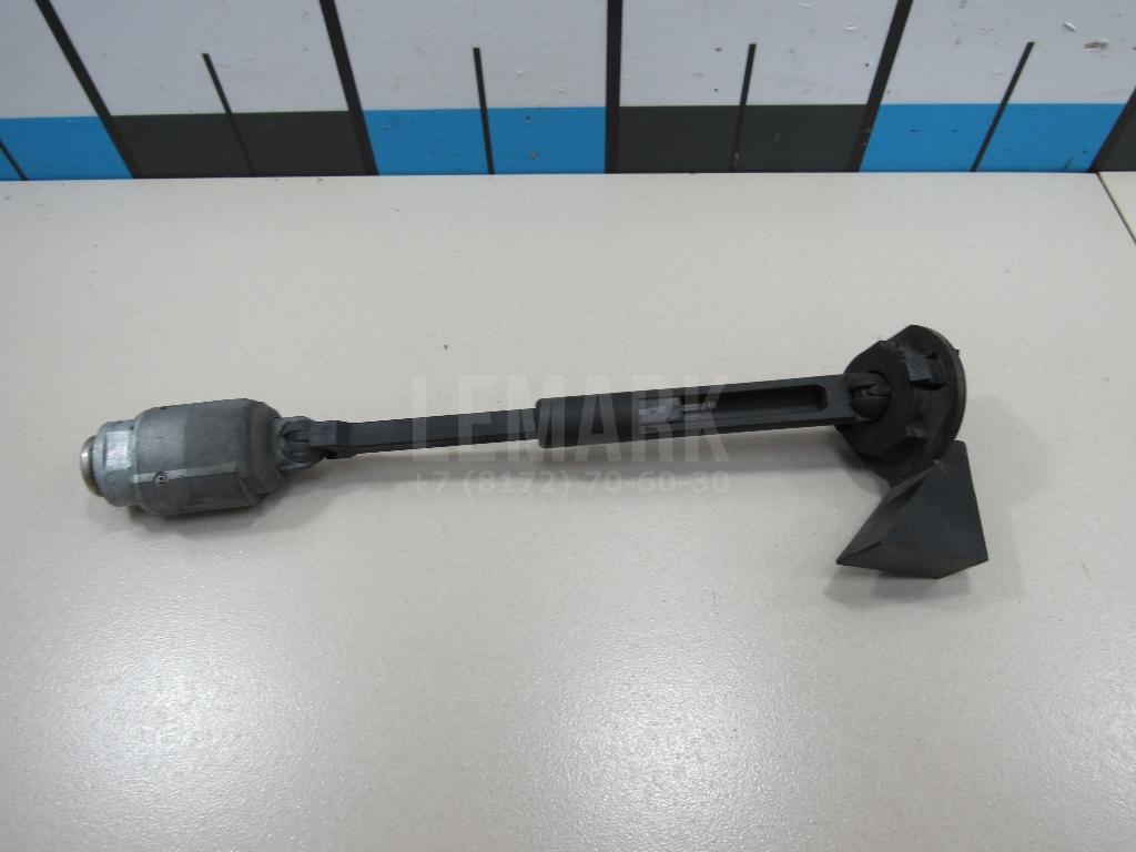Вставка замка капота 1535949 Ford