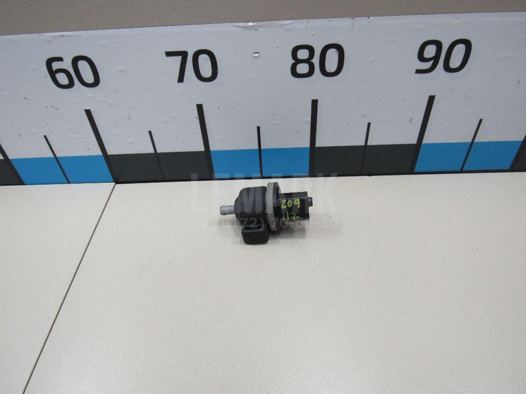 Клапан вакуумный 06D133517B VAG