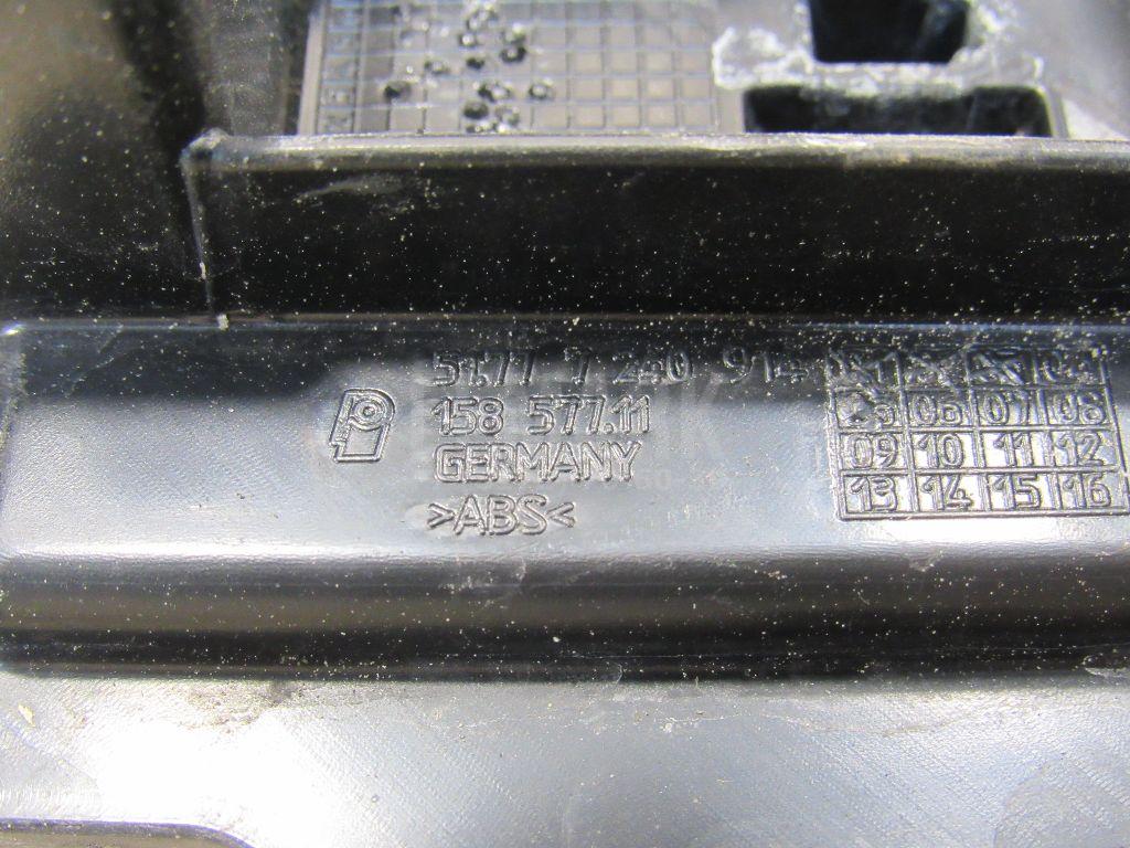Направляющая (кузов наружные) для  BMW 1-serie E87/E81 2004-2011