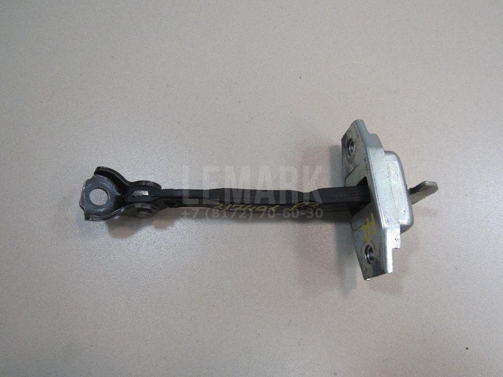 Ограничитель двери 6861042020 Toyota