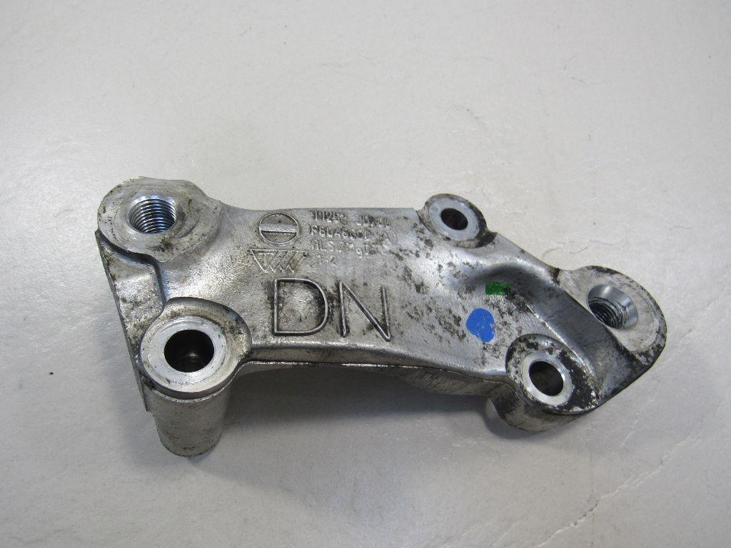 Кронштейн КПП 11253JD700 Nissan