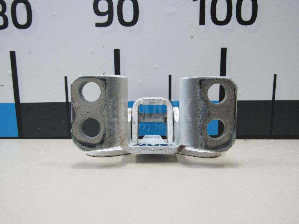 Петля двери багажника 6880160050 Toyota