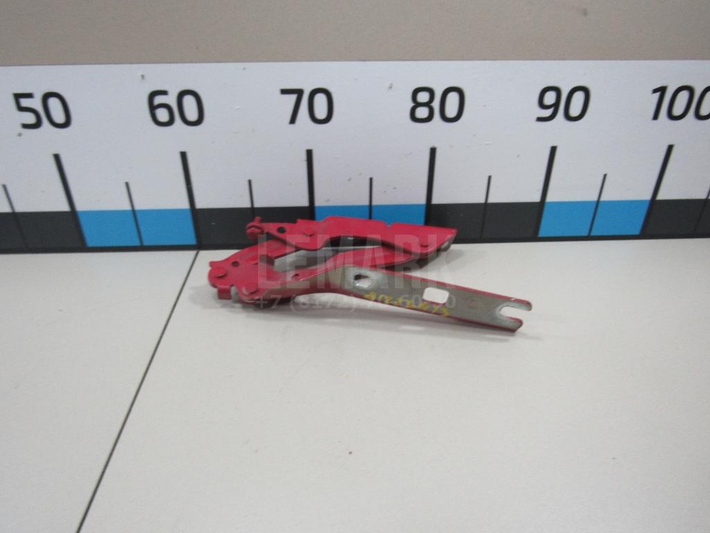 Петля капота правая 5K0823302B VAG