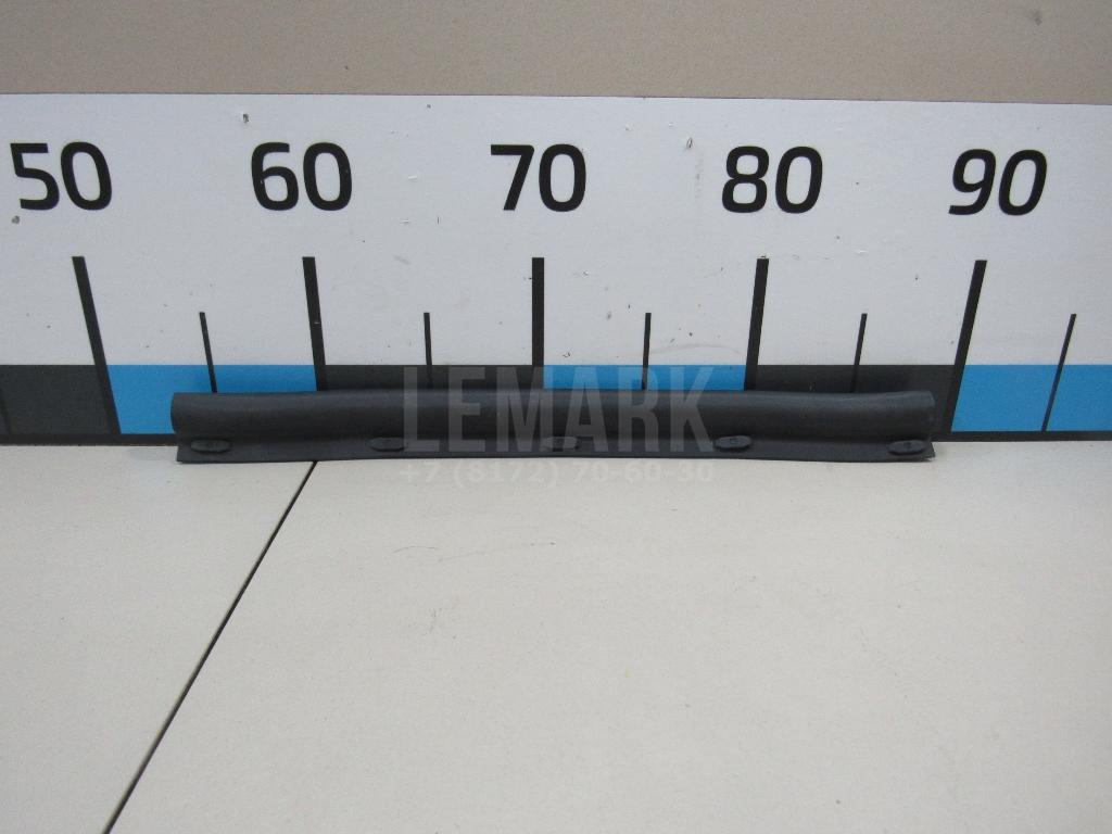 Уплотнитель капота 5G0823709A VAG