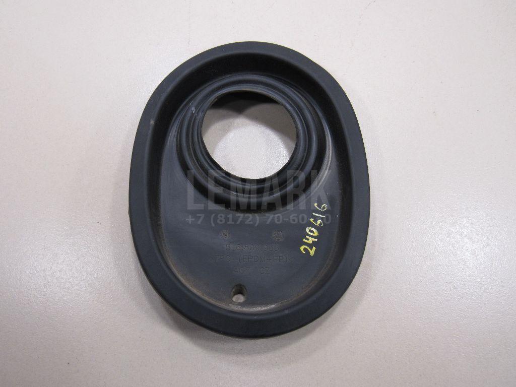 Уплотнитель горловины бензобака 5L6809933 VAG
