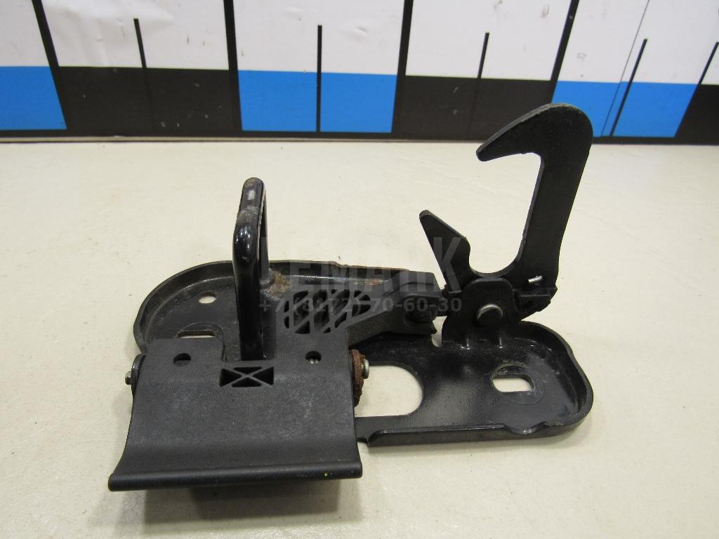 Крючок капота 1T0823480A VAG