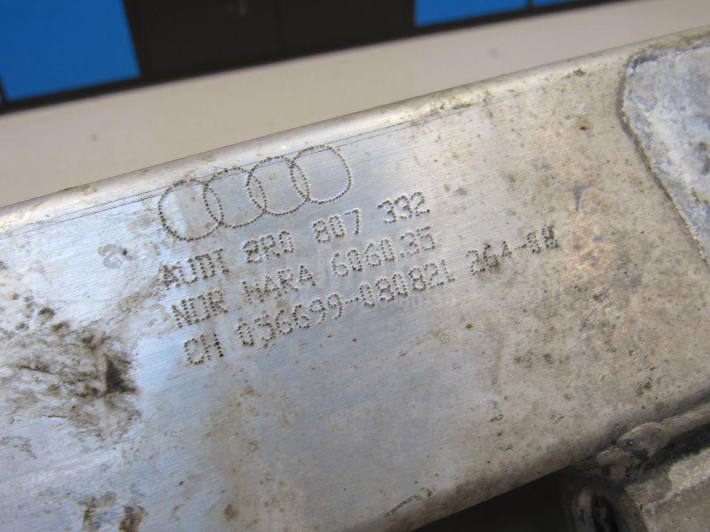 Кронштейн усилителя заднего бампера правый для  Audi A3 [8P1] 2003-2013