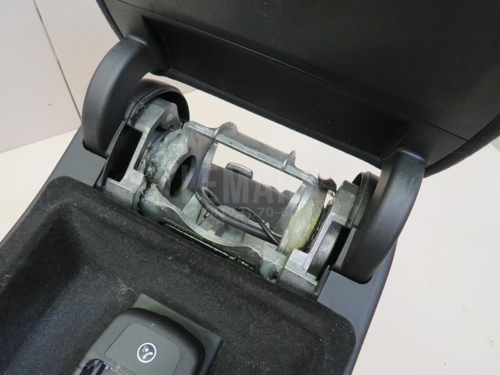 Подлокотник для  Audi A2 [8Z0] 2000-2005