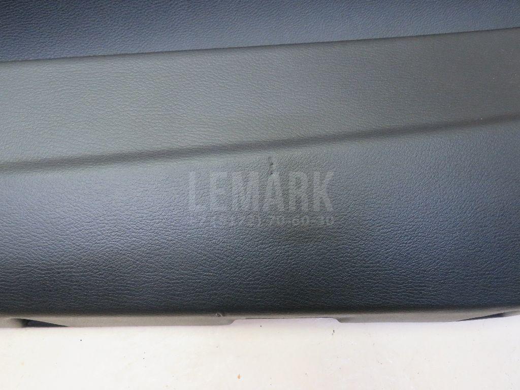 Обшивка двери передней правой для  BMW 3-serie E90/E91 2005-2012