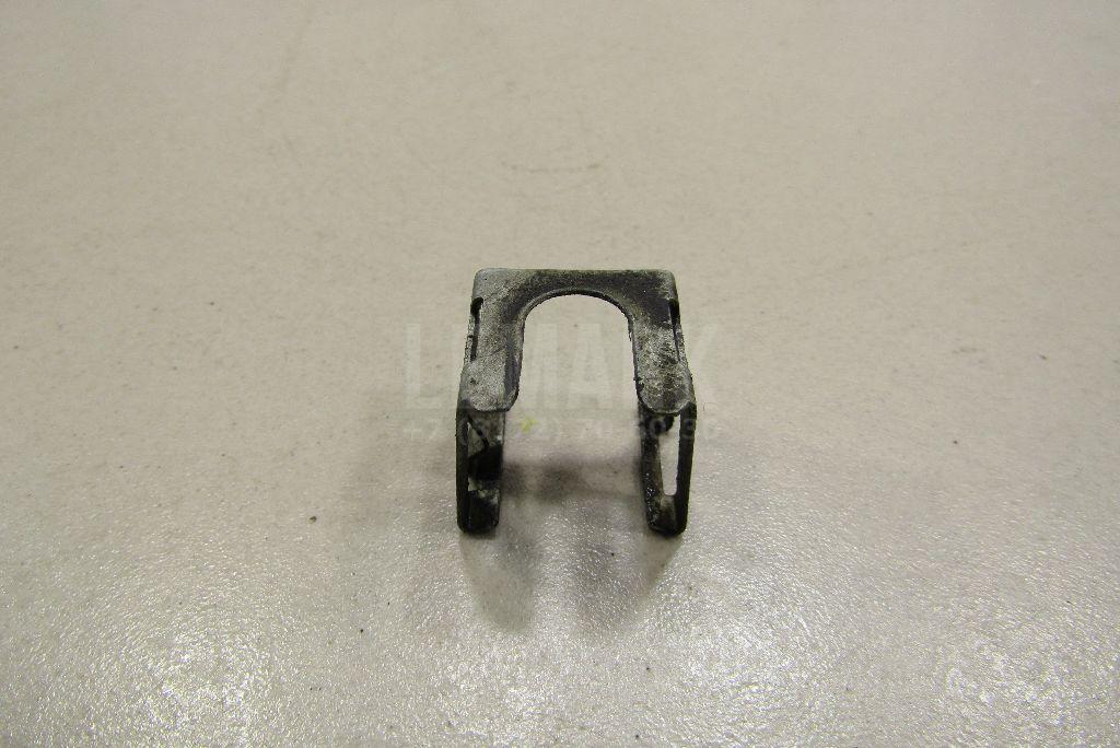 Кронштейн форсунки 1053951 Ford